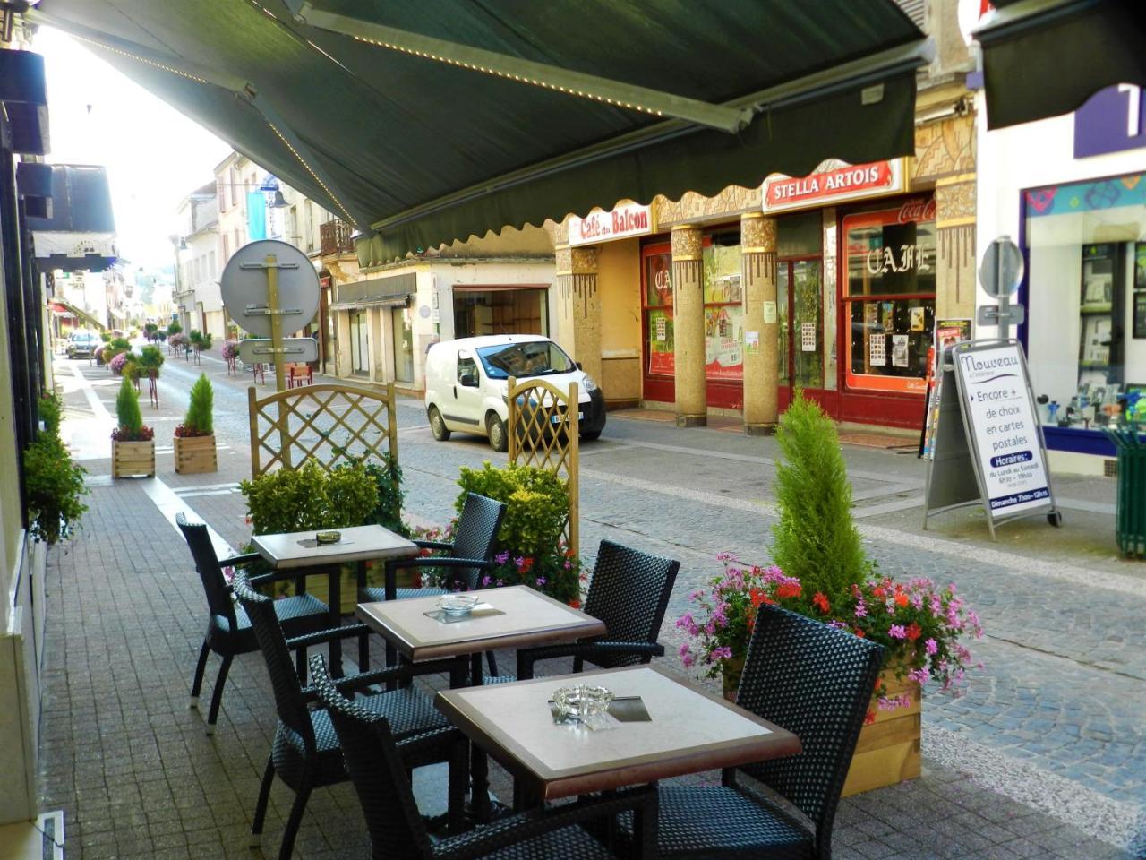 Hotel Restaurant Herard Bourbonne-les-Bains Eksteriør billede